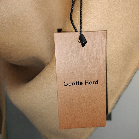 🆕 Gentle Herd 100% Wool Belted Wrap Coat in Camel - Picture 10 of 14